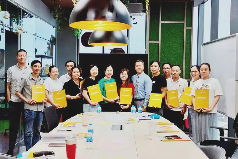 Kỹ Năng Giao Tiếp Hiệu Quả - Công ty Thương Mại Phượng Long – Tp