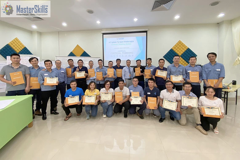 hình lớp học