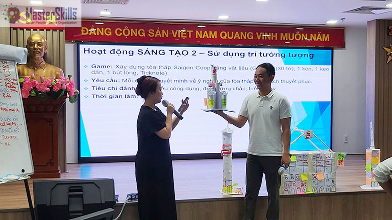hình lớp học