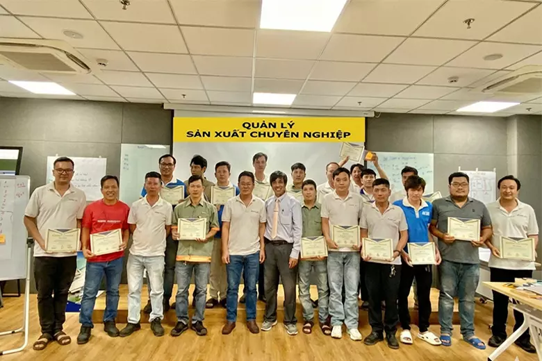 Quản Lý Sản Xuất Chuyên Nghiệp - Công ty GoldCoin FeedMill Long An
