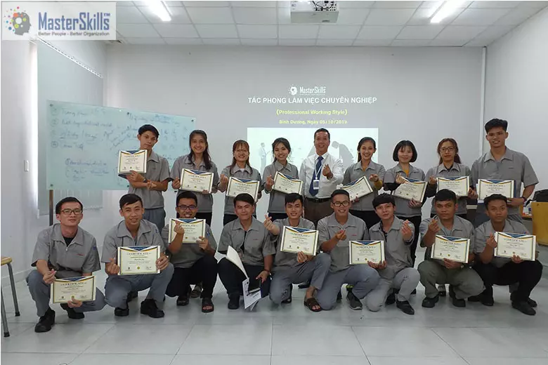 Tác Phong Làm Việc Chuyên Nghiệp - Công ty Dongil Rubber Belt VietNam – Tp