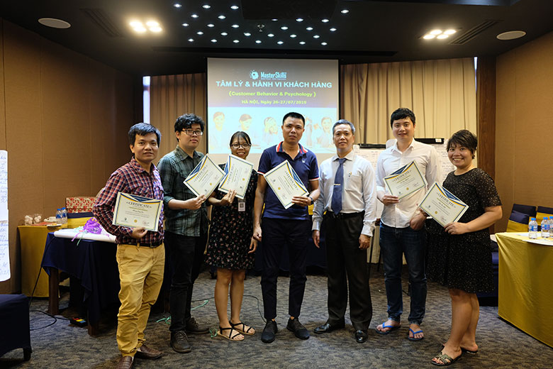 hình lớp học