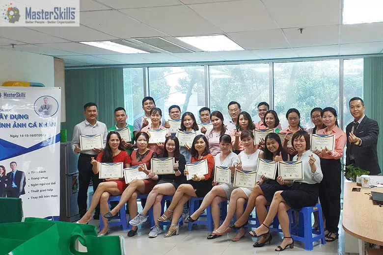 Xây Dựng Hình Ảnh Cá Nhân - Công ty Standard Chem & Pharm - Tp