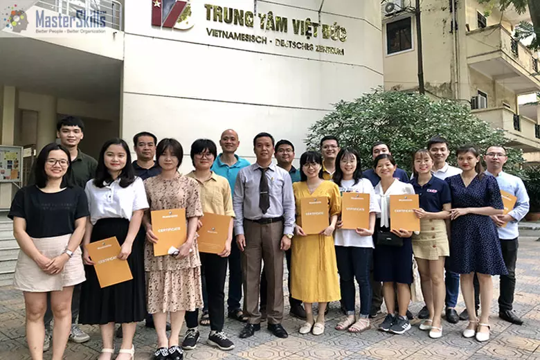 Kỹ Năng Thuyết Trình - Công ty Cổ Phần Dịch Vụ iERP – Tp